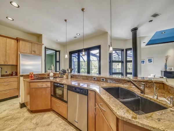 HILTON HEAD 5 BEDROOMS SLEEPS 14