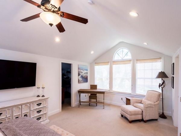 Charming 5 Bedroom Home with Pool Hilton Head 400ft Beach
