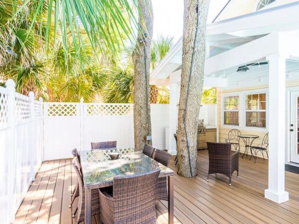 Charming 5 Bedroom Home with Pool Hilton Head 400ft Beach