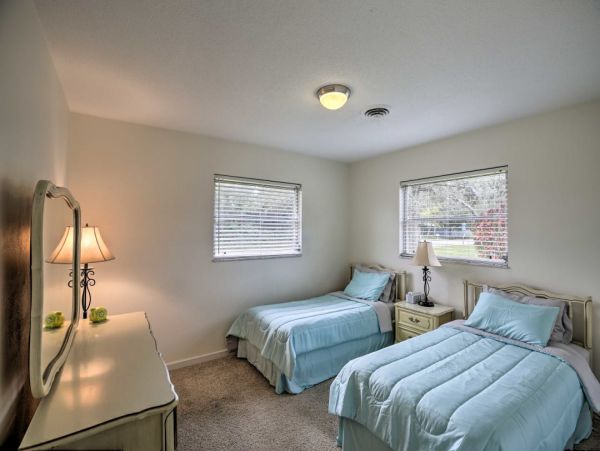 Quiet Venice Home Three Bedrooms with Private Pool