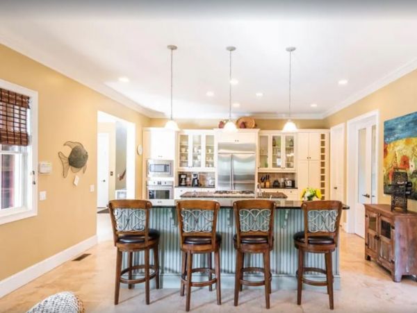 Hilton Head Luxury 6 Bedroom Vacation Pool Home Sleeps 14