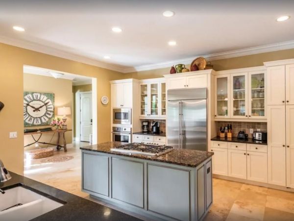 Hilton Head Luxury 6 Bedroom Vacation Pool Home Sleeps 14