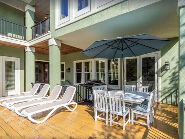 Hilton Head Luxury 6 Bedroom Vacation Pool Home Sleeps 14