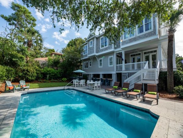 Hilton Head Vacation Pool Home Seven Bedroom Close to Beach