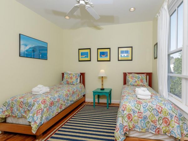 Hilton Head Vacation Pool Home Seven Bedroom Close to Beach