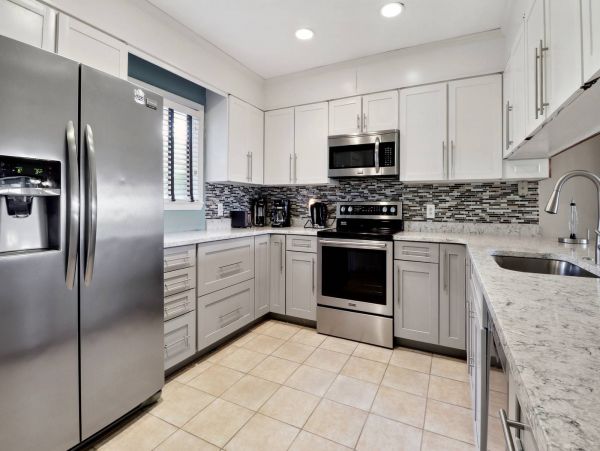 On Beach Hilton Head Vacation Home Seven Bedrooms Ocean View