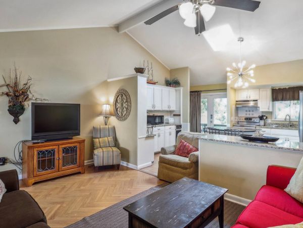 On Beach Hilton Head Vacation Home Seven Bedrooms Ocean View