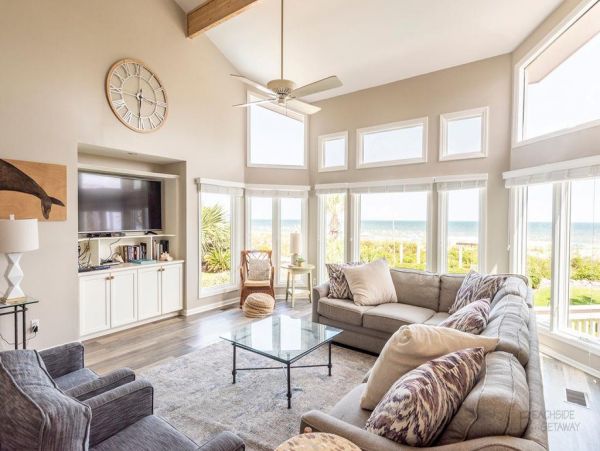 On Beach Luxury. Hilton Head Vacation Home With Private Pool