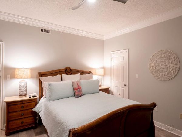 Amazing 3 Bedroom Oceanfront Condo
