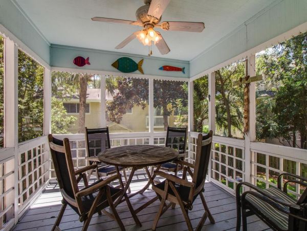 Hilton Head Vacation Home Walk To Beach 3 Bedrooms Sleeps 8