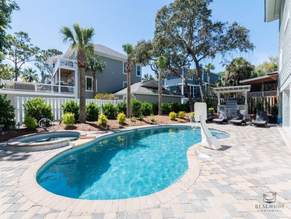 Hilton Head Luxury Pool Home