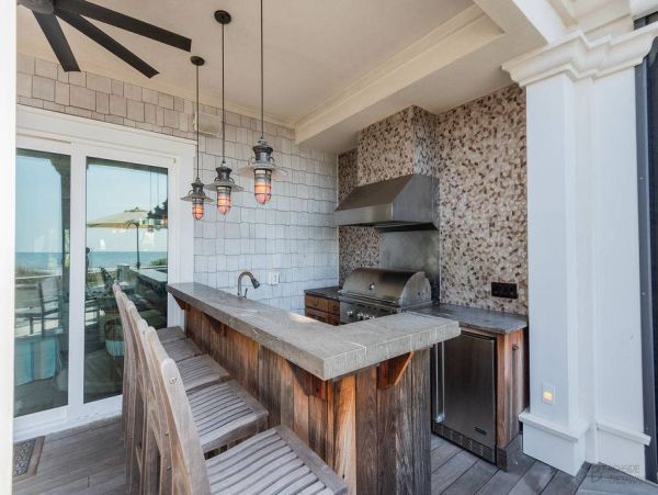 Luxurious Beachfront Vacation Rental in Hilton Head