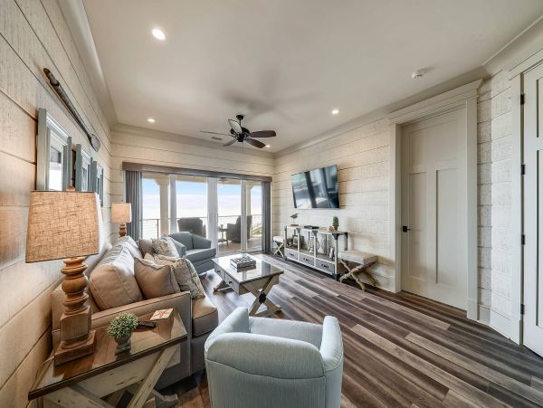 Luxurious Beachfront Vacation Rental in Hilton Head