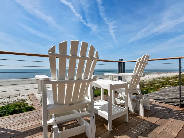 Luxurious Beachfront Vacation Rental in Hilton Head