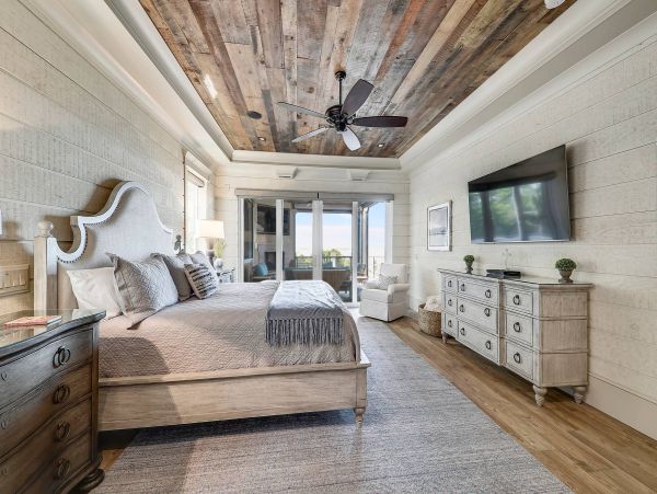 Luxurious Beachfront Vacation Rental in Hilton Head
