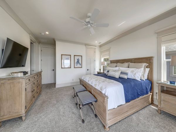 Luxurious Beachfront Vacation Rental in Hilton Head