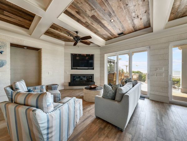 Luxurious Beachfront Vacation Rental in Hilton Head