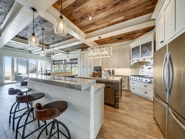 Luxurious Beachfront Vacation Rental in Hilton Head