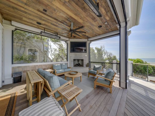 Luxurious Beachfront Vacation Rental in Hilton Head