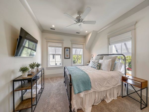 Luxurious Beachfront Vacation Rental in Hilton Head