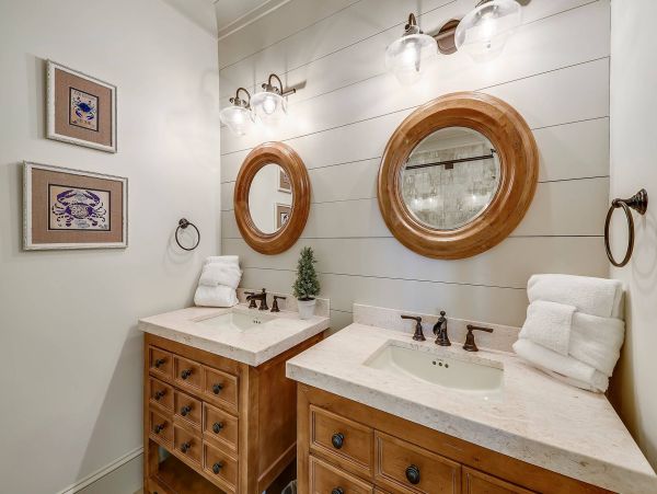 Luxurious Beachfront Vacation Rental in Hilton Head