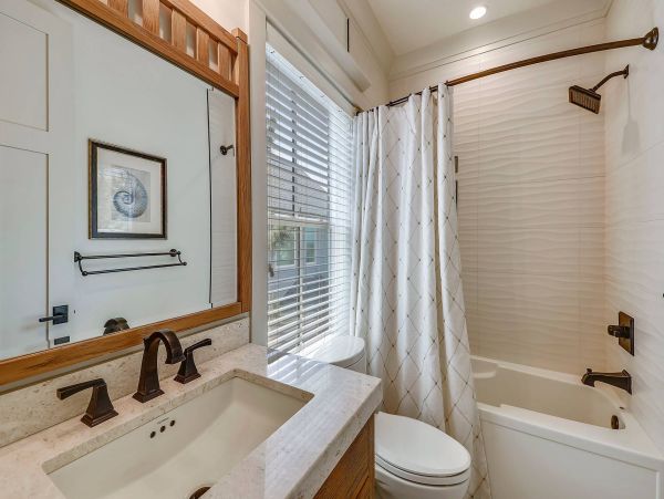 Luxurious Beachfront Vacation Rental in Hilton Head