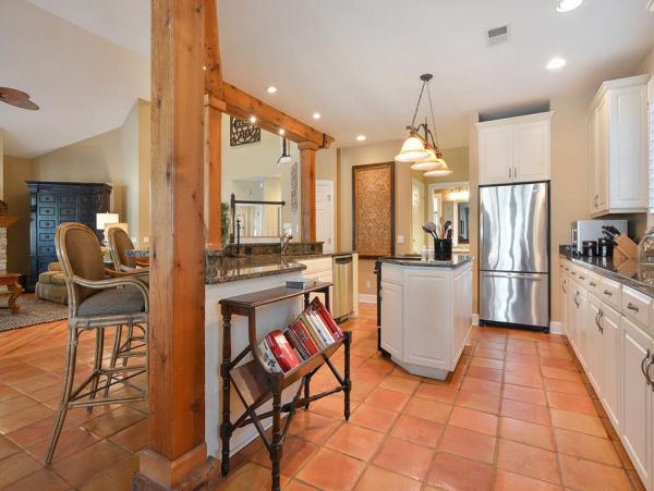 North Forest Beach Luxury 4th Row Home Away from Home