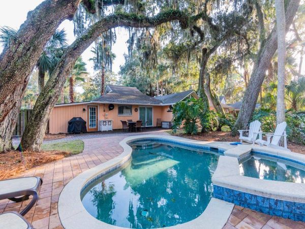 Spacious 4-Bedroom Hilton Head Retreat with Private Pool