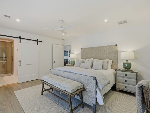 Hilton Head Vacation Rental - Seven Bedroom Luxury Home with Pool & Lagoon Views