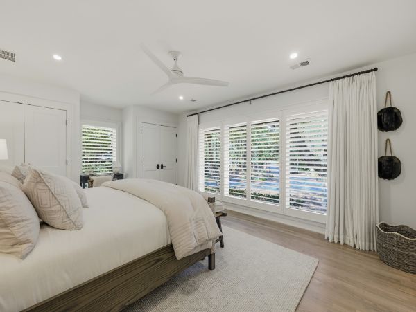 Hilton Head Vacation Rental - Seven Bedroom Luxury Home with Pool & Lagoon Views