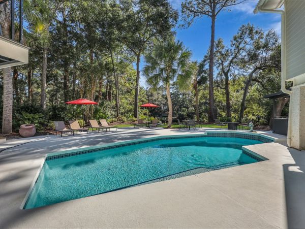 Hilton Head Vacation Rental - Seven Bedroom Luxury Home with Pool & Lagoon Views