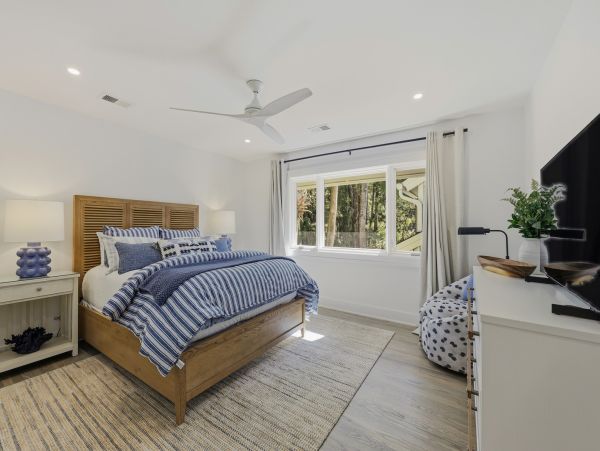 Hilton Head Vacation Rental - Seven Bedroom Luxury Home with Pool & Lagoon Views