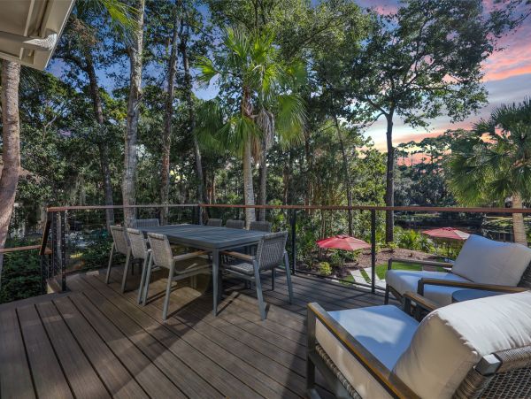 Hilton Head Vacation Rental - Seven Bedroom Luxury Home with Pool & Lagoon Views