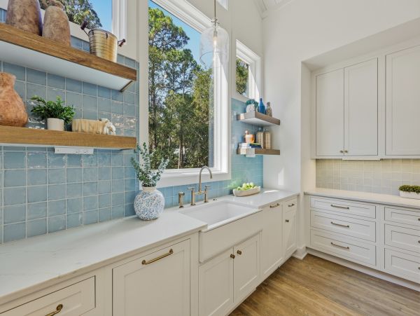 Hilton Head Vacation Rental - Seven Bedroom Luxury Home with Pool & Lagoon Views