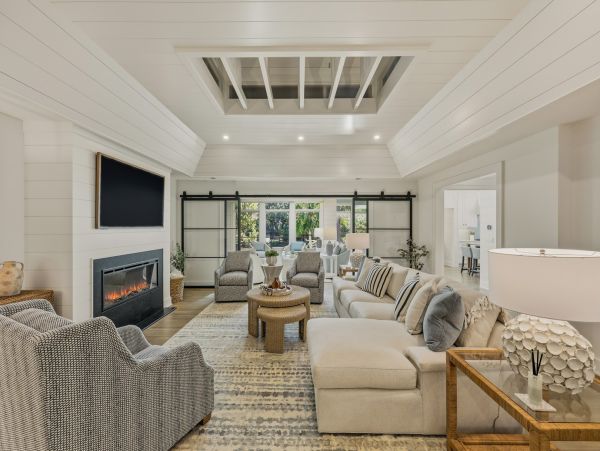 Hilton Head Vacation Rental - Seven Bedroom Luxury Home with Pool & Lagoon Views