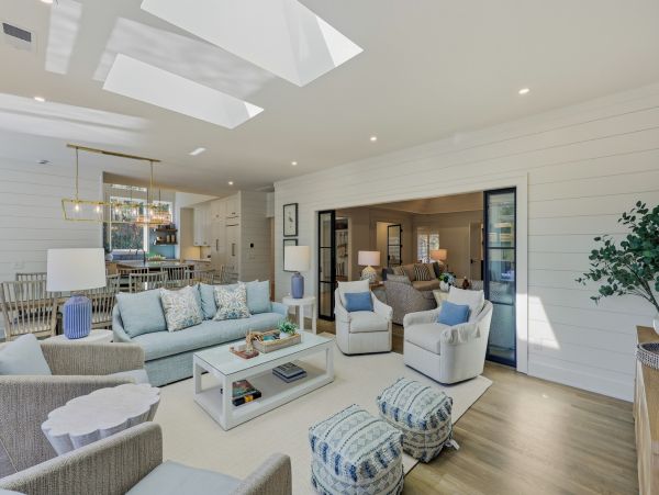 Hilton Head Vacation Rental - Seven Bedroom Luxury Home with Pool & Lagoon Views