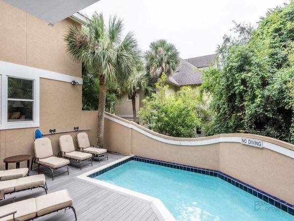 Hilton Head Home 997349