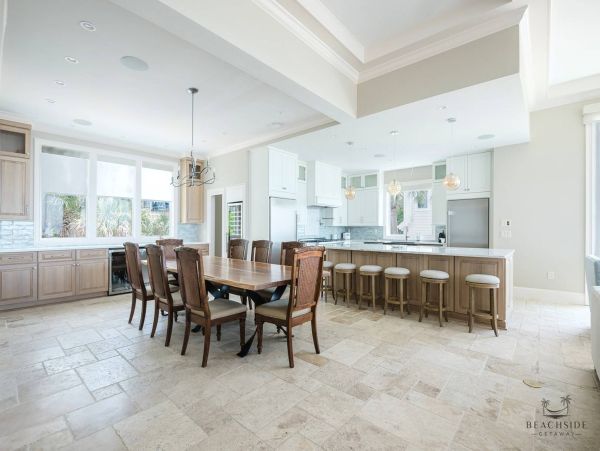 OCEANFRONT HILTON HEAD 5 BEDROOM POOL HOME