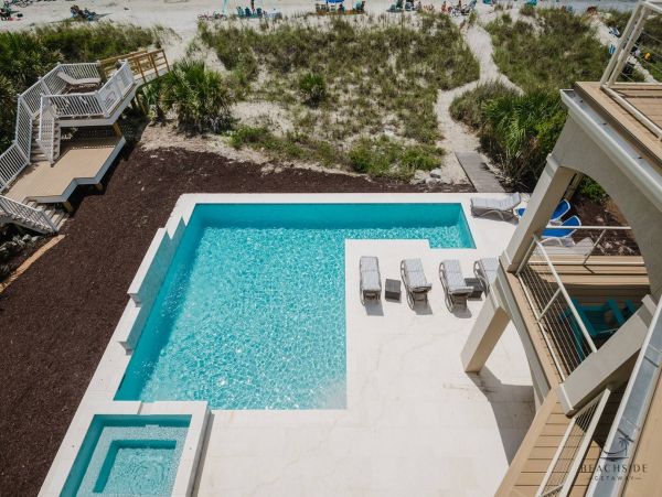 OCEANFRONT HILTON HEAD 5 BEDROOM POOL HOME