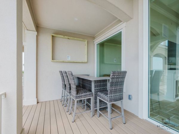 OCEANFRONT HILTON HEAD 5 BEDROOM POOL HOME