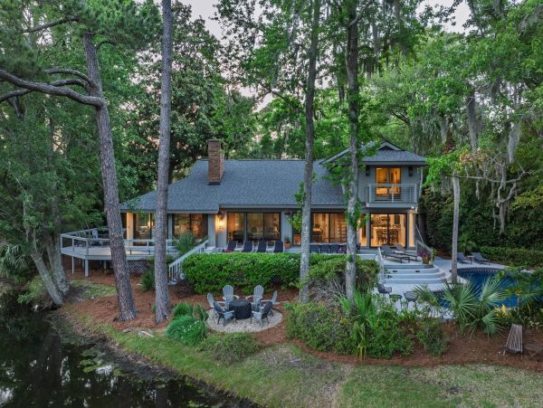 Gorgeous Hilton Head Vacation Home with Private Pool Sleeps 15