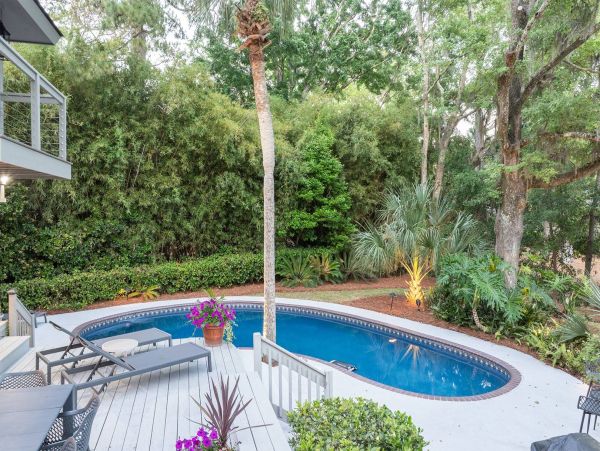 Gorgeous Hilton Head Vacation Home with Private Pool Sleeps 15