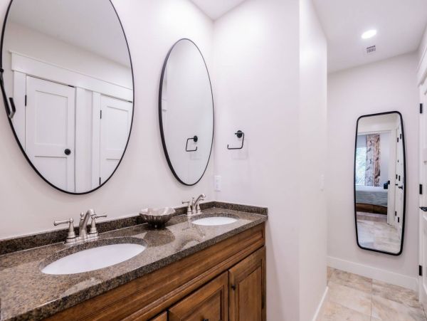 Hilton Head Island Vacation Rental Shipyard 6BR Luxury Home