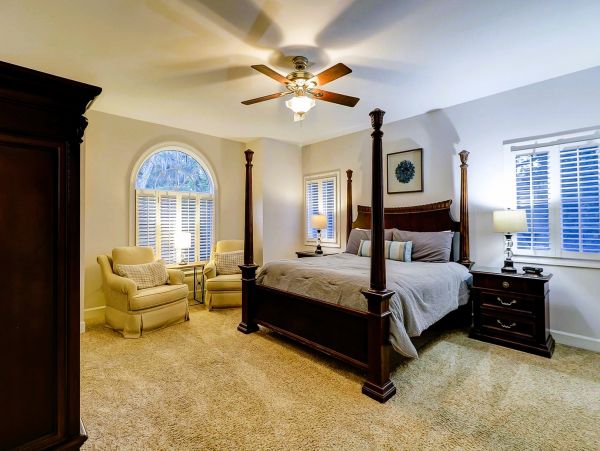 Hilton Head Home Enjoys Six Bedrooms