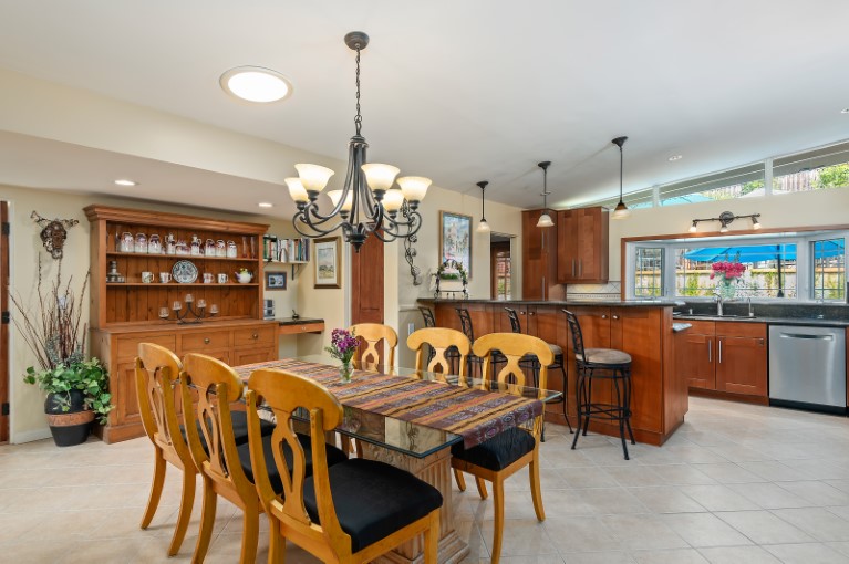 Santa Barbara County Home 997374