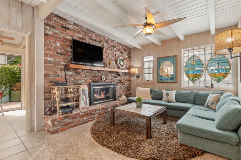 Santa Barbara County Home 997378