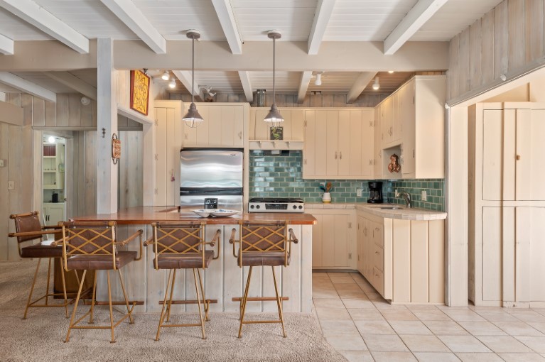 Santa Barbara County Home 997378
