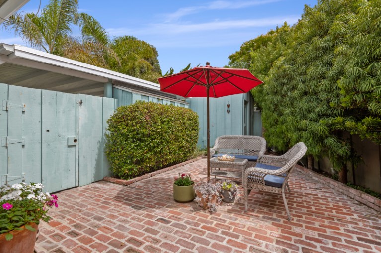 Santa Barbara County Home 997378