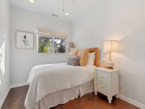 Santa Barbara Vacation Home Five Bedroom Walk to Beach