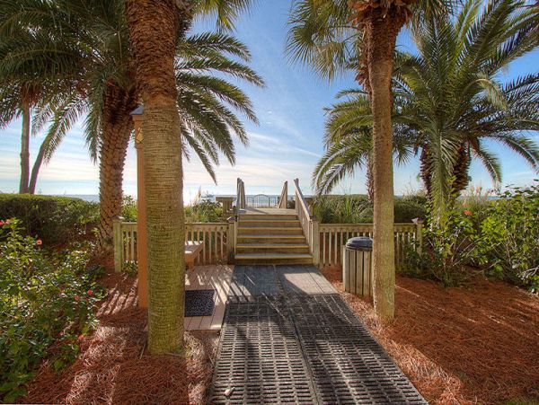 Hilton Head Home 997396